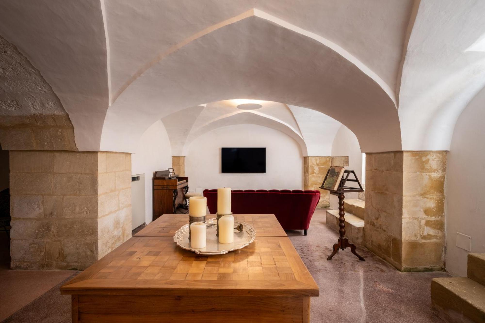 Dimora Del Vescovo Art Boutique Hotel Minervino di Lecce Εξωτερικό φωτογραφία
