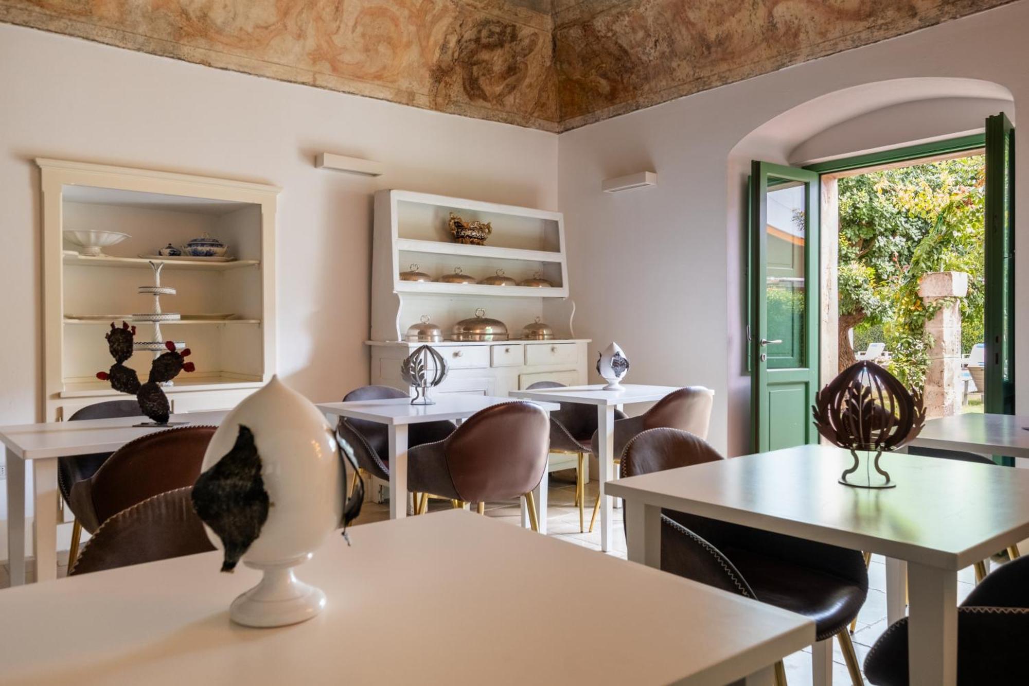 Dimora Del Vescovo Art Boutique Hotel Minervino di Lecce Εξωτερικό φωτογραφία